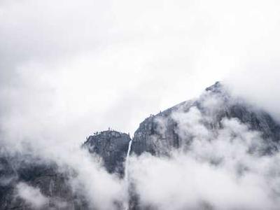 I tested GPT-5.2 and the AI model's mixed results raise tough questions