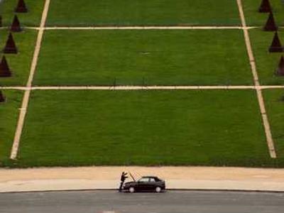 How Many Humans Have Ever Lived, and How Many Are Alive Right Now?