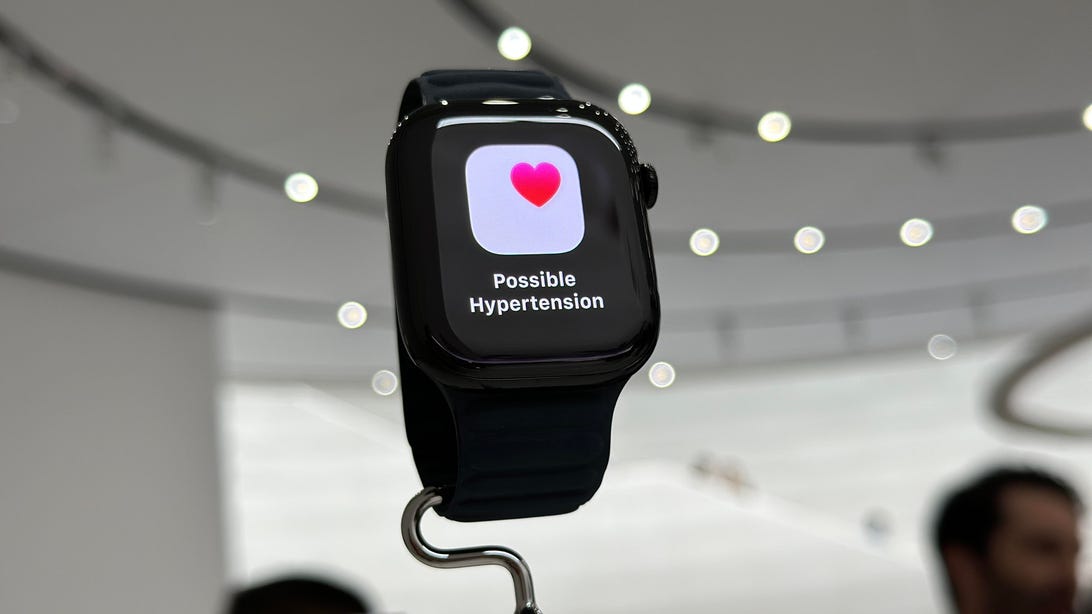 The Apple Watch 11 Finally Gets the High Blood Pressure Alerts I Wanted for Years