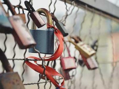 What an 85-Year-Long Harvard Study Says Is the Real Key to Happiness