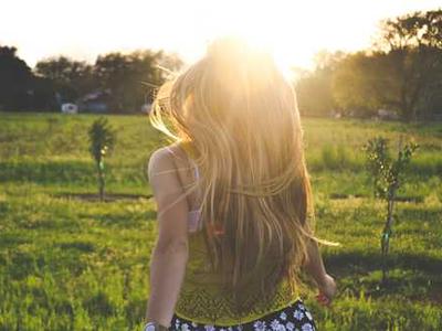 Why You Should Only Work 3–4 Hours a Day, Like Charles Darwin, Virginia Woolf & Adam Smith
