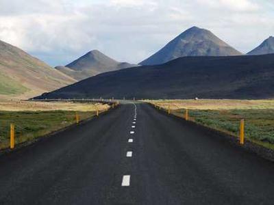 What Should You Read Next? Here Are the Best Reviewed Books of the Week